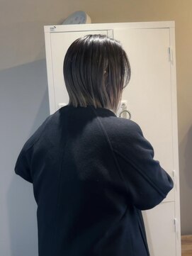 ニード(need) グレーシルバーのデザインカラー