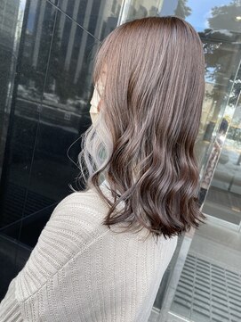 トワ 函館店(TOWA) インナーカラーホワイトグレージュ