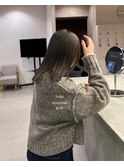 中明度カーキグレージュ