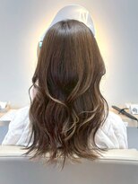 ルーチェココ ブラン(Lu'ce coco blanc)&nbsp;抜け感を纏う、ニュアンスセミロング