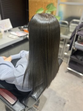 ネウィ 池袋(newi) ★☆透明感カラー オリーブ☆★