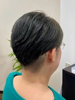 ヒビ(hibi)&nbsp;すっきり刈り上げ大人ショート