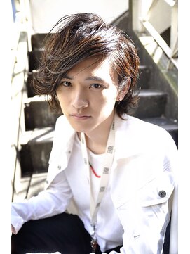 ミルシー(millci) 【millci】ハイライト×毛流れ×リバースカール ミディアム