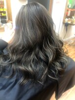 ヘアスタジオ ロメオ(hair studio Romeo)&nbsp;コントラストハイライトグレージュ