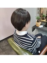 アイリー(Irie)&nbsp;春らしく♪すっきりショートボブ