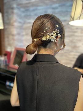 ヘアメイク アース 秋田仁井田店(HAIR & MAKE EARTH) お呼ばれヘア タイトシニヨン