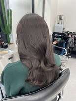 アルドーレフィエロ シンサイバシ(Ardore fiero shinsaibashi)&nbsp;ブリーチ無しでできるオリーブグレージュ♪[白川幸太]