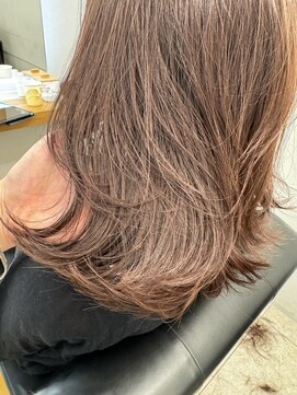  リュクスバトーバイトリコ 船橋南口店(Luxe BATEAU by tricot) midi layer