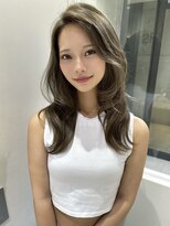 ロール 博多(Role)&nbsp;レイヤーカット小顔に見せるヘア/韓国ヘア/髪質改善/福岡/博多