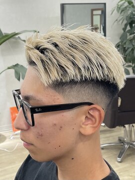 スウェル 津田沼店(Swell) ハイトーンフェード