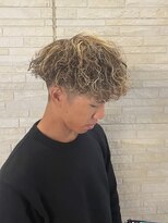 エスト 幕張本郷(est.) ツイストスパイラル×メッシュ×フェード/千葉/幕張本郷/メンズ