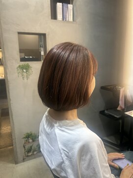 ニマルニーニー バイ ヤスオカ(2022 BY YASUOKA) 50代 定番ボブ 艶カラー