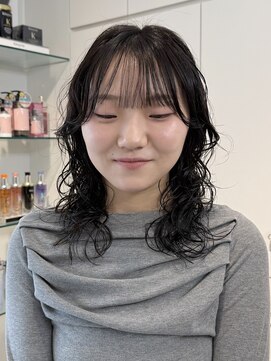 ロンドアンメゾン 原宿(Lond un Maison.) 韓国顔周り/ハイレイヤカット/ミディアムレイヤーカット/0120