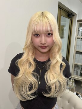 ハチ(HACHI) ブロンドヘア