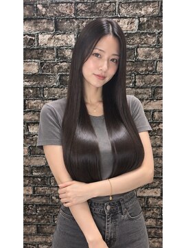 チャーム ヘア リゾート(charm hair resort) 絹髪縮毛矯正スタイル