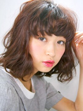 ヨロ(YoLo.) クセ毛風ボブ【藤原】