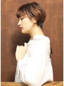 シアンデルカ(CYANDELUCCA) ふんわりカールでクセ毛風ショート