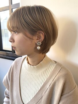 カリシア(CARICIA) ハンサムショート