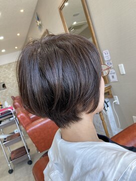 ヘアー クラージュ(hair courage) スッキリふんわりショートヘア