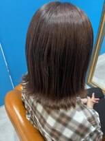 ティノア(Tinoa) ブラウンカラー×切りっぱなし外ハネ