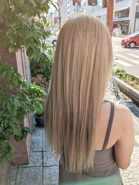 ボアップ(boappu) #ハイトーンカラー#ブロンドヘア#ホワイトヘア#プラチナベージュ