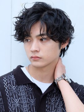 ラレイ(Lalei) 【ささき】波巻きパーマ/束感センターパート/マッシュパーマ