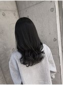 セミロング　ローレイヤー　暗髪　グレーアッシュ　おおたかの森