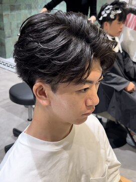 ゼスト リル 新宿(ZEST lill) フェザーショート メンズショート 落合陽世