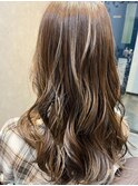 ちょっと目立つハイライト