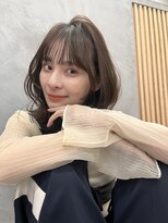 ロンドプロフィール 浦和(Lond profil)&nbsp;前髪カット顔まわりくびれレイヤー外ハネミディ