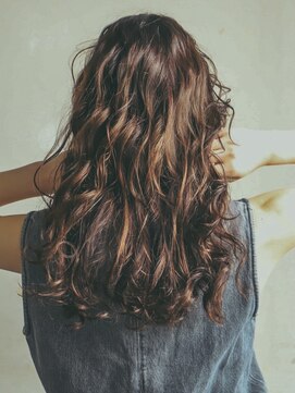 バーノン(VERNON) FRENCH CURLY LONG【VERNON】058-262-3611