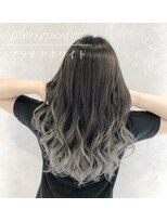 リアラ 渋谷(LIALA) ブリーチ、ダブルカラー、インナーカラー、イヤリングカラー