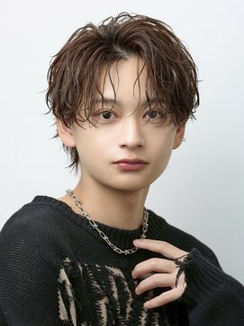 オーシャントーキョー 渋谷(OCEAN TOKYO) フェザーパーマシャドウパーマカルマパーマセンターパート