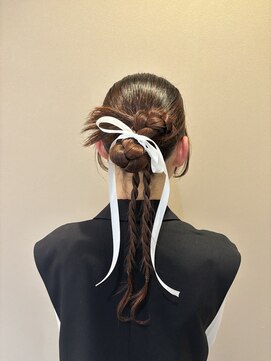 アンハーツ(ann HEARTS) カチモリヘア/お呼ばれヘア/リボンヘアアレンジ/結婚式アレンジ