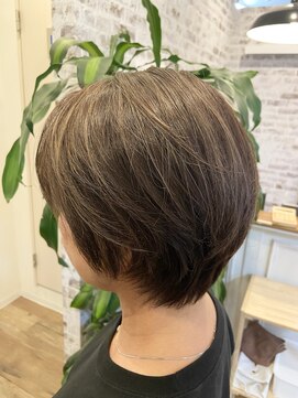 テーラ 南流山店(TELA) 白髪ぼかしハイライト＊ショートヘア【TELAHAIR南流山】
