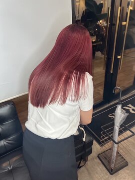 リエンスクレア(RIENS xrea) ピンクレッドカラー × 川田 那々海