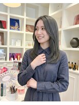 ハーツオオサカ(HE:ARTS OSAKA)&nbsp;顔まわりレイヤーエギョモリカットで韓国スタイル