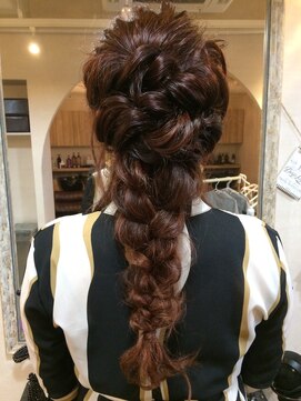 ラニカイヘアー(Rani Kai hair) 編みおろし  【Rani  Kai hair 橋本】