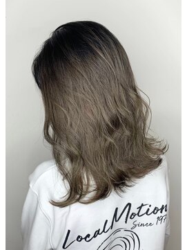 ロイジー(roijir) 【表参道　roijir】透け感オリーブアッシュ