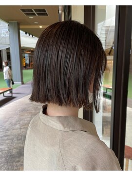 エフ アヴェダ 木の葉モール橋本(F AVEDA) 切りっぱ　な　しでミニボブ