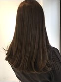 ツヤっとまとまるロングヘア/30代40代50代