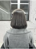 グレージュシルバーグレーボブ透明感ダークカラー