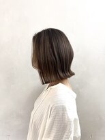 小森谷,黒髪,ボブルフ,ネビージュ,小顔,ワンレンj60