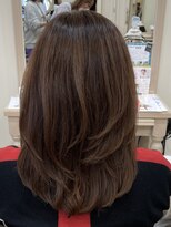 アルターリール(aL ter Rire)&nbsp;イメチェン/ホワイトブロンド/外ハネボブ/美髪/ワイドバング