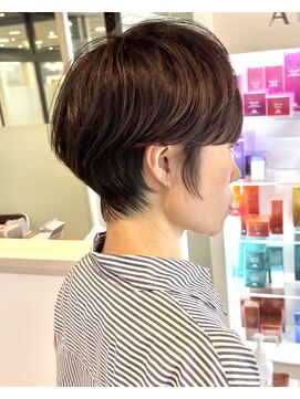 ヨファ ヘアー(YOFA hair) 似合わせ 大人くびれショート×パーマ