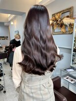 ドロシー 郡山桑野店(Dorothy)&nbsp;ミニウルフチェリーブラウンホワイトグレージュフェザーパーマ