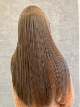 ネア(NEYA) フォギーベージュ