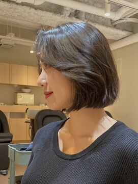 ザックジングウ 表参道(ZACC JINGU) ボブ/顔周りカット/前髪なし