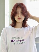 エムスラッシュ たまプラーザ(M.SLASH)&nbsp;ワインレッド/流し前髪/ウルフ/外ハネ/ミディアム/たまプラーザ