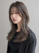 トリニティ(trinity) ブリーチ ダブルカラー アッシュグレージュ レイヤーカット